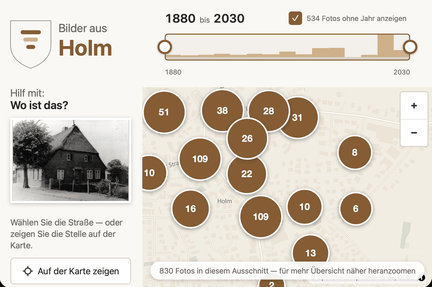 The visitor view: the contribution panel on the left, the time slider and the map on the right